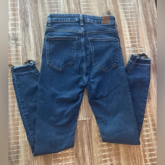 (3/$15) Bershka Skinny Ankle Super High Rise Jeans - Picture 5 of 5